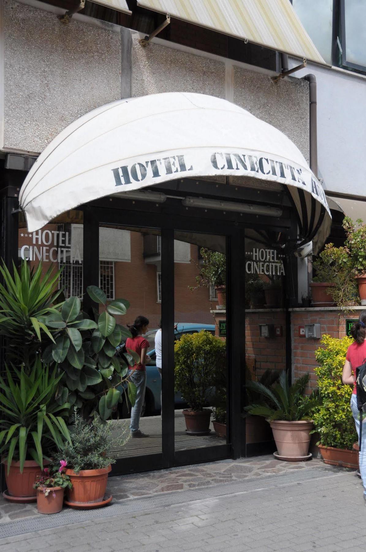 Hotel Cinecittà Roma Exterior foto